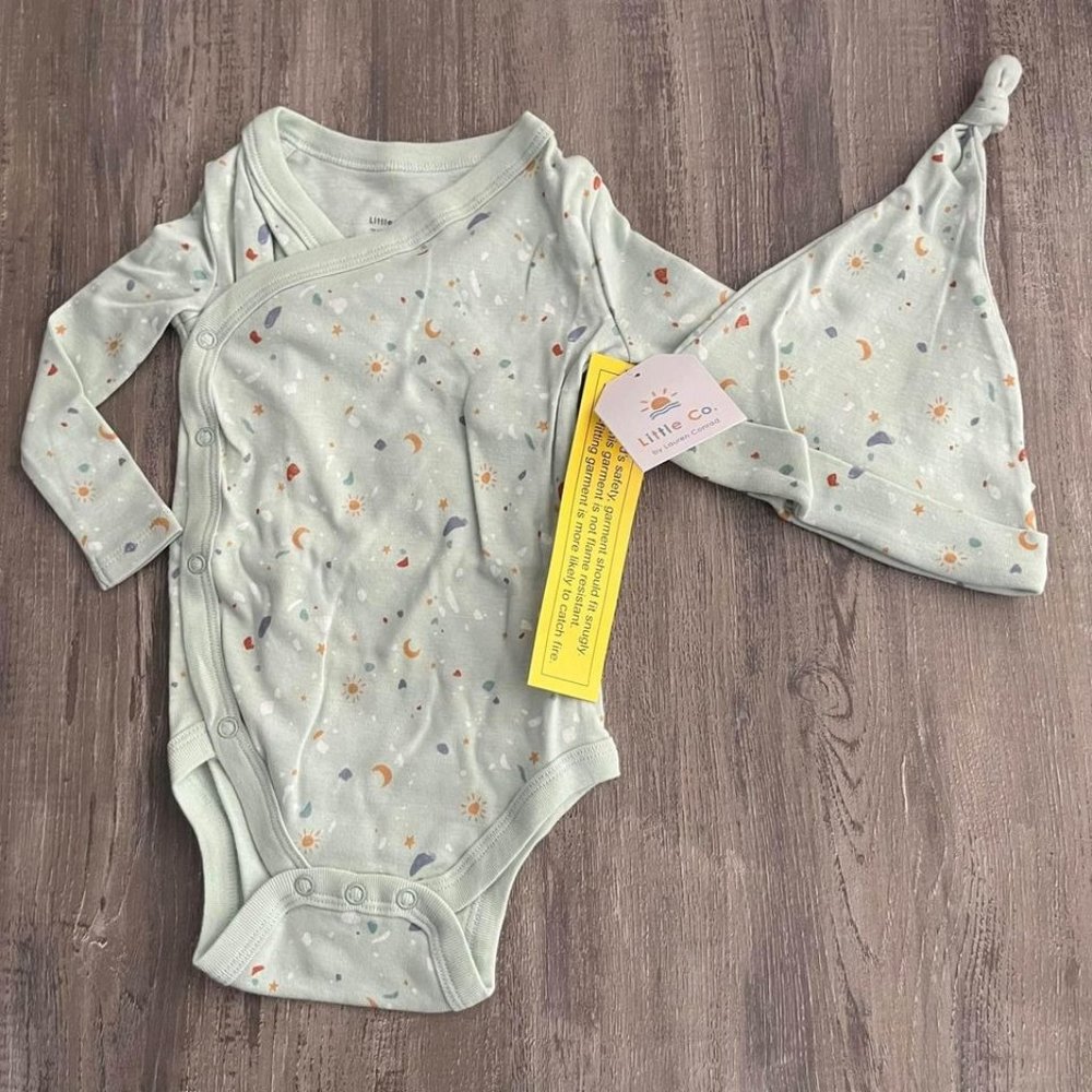 New Baby Boy Wrap Onsie 12M